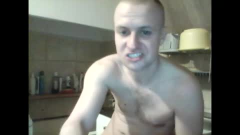 andrew3356577 online show from 03/03/25, 01:10