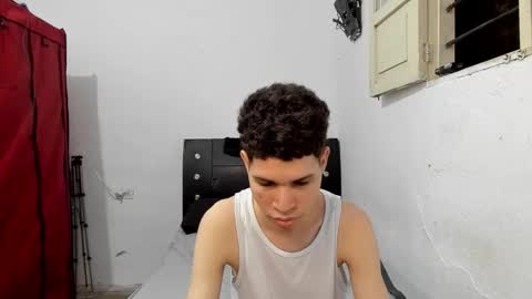 andrew_2811 online show from 01/11/26, 12:15