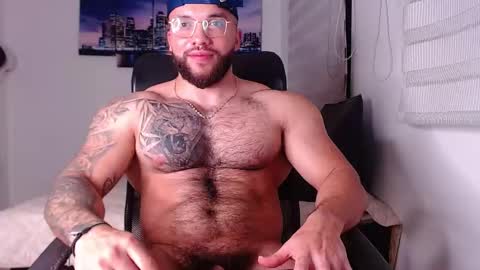 andrew_holden__ online show from 10/01/25, 11:55