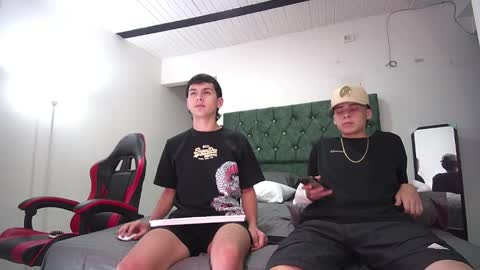 Snapshot of andrew_restrepo chatting on 09/10/25, 10:21 andrew restrepo online show from 09/10/25, 10:21