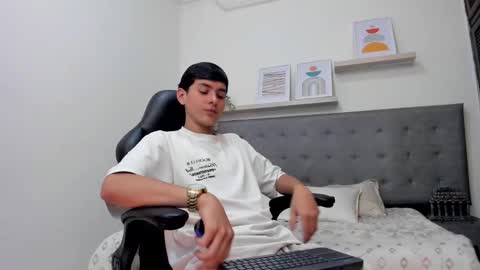 andrew restrepo online show from 03/07/26, 04:15