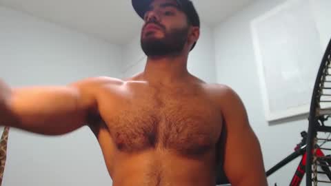 ANDREW WEST online show from 02/05/25, 01:15