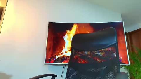 ANDREW WEST online show from 02/25/25, 02:58