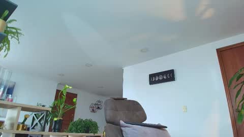 ANDREW WEST online show from 10/16/25, 09:38