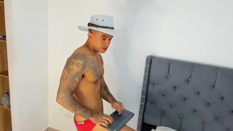 andrew online show from 02/09/26, 01:26