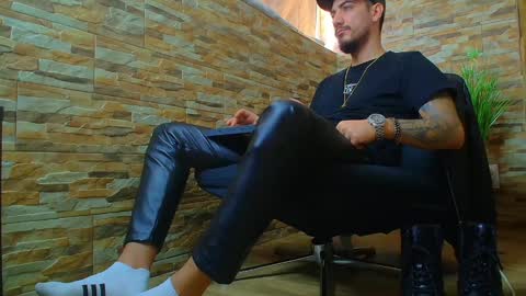 MasterRomania  online show from 01/13/25, 07:32