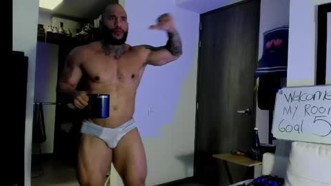 Snapshot of andrewjohnson0 chatting on 06/02/26, 01:57 Andrew Johnson online show from 06/02/26, 01:57