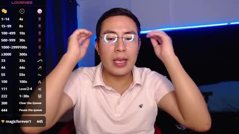 andrewmhilton_ online show from 02/17/25, 03:04