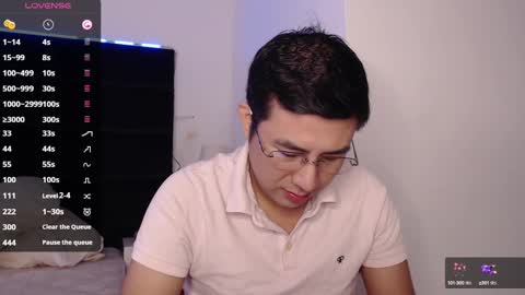 andrewmhilton_ online show from 02/22/25, 06:41