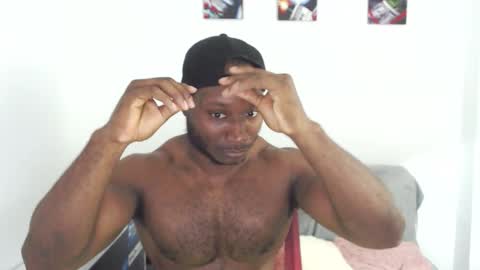 Snapshot of andrewoconnor__ chatting on 11/25/25, 01:00 Andrew Oconnor online show from 11/25/25, 01:00