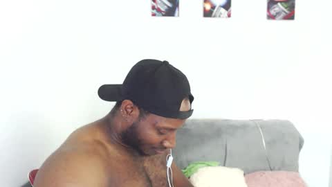 Andrew Oconnor online show from 12/04/25, 03:21