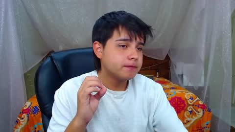 ANDREW online show from 02/25/25, 12:24