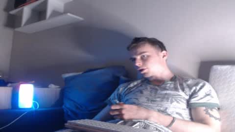 Snapshot of andrian_sweety chatting on 04/04/26, 07:22 andrian_sweety online show from 04/04/26, 07:22