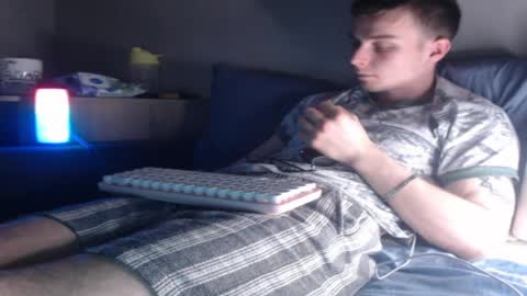 Snapshot of andrian_sweety chatting on 04/06/26, 06:09 andrian_sweety online show from 04/06/26, 06:09