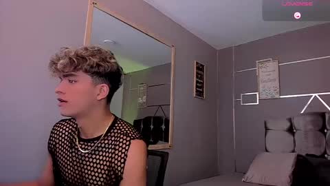 Snapshot of andrius_24 chatting on 01/29/25, 01:07 online show from 01/29/25, 01:07