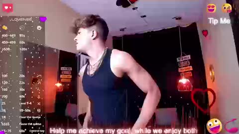 Snapshot of andrius_24 chatting on 09/22/25, 04:53 online show from 09/22/25, 04:53