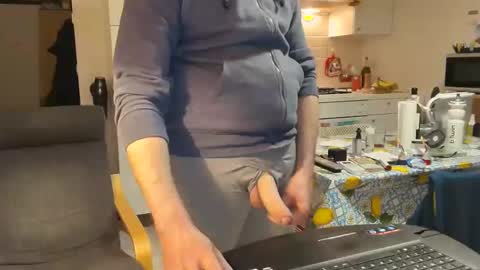 androx77 online show from 03/05/25, 05:50