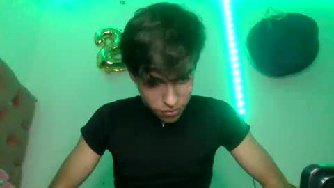 andryt31135 online show from 05/27/26, 03:47