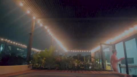 Snapshot of andy0pandi chatting on 03/05/25, 09:16 Andrew online show from 03/05/25, 09:16