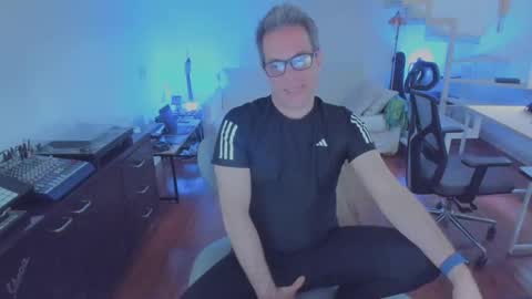 Andrew online show from 11/06/25, 04:19