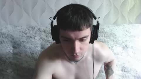Snapshot of andy4life chatting on 06/19/26, 07:56 andy4life online show from 06/19/26, 07:56