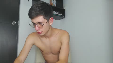 andy_collins__ online show from 01/12/26, 03:12