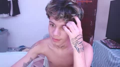 andy_dan1 online show from 05/09/26, 07:02