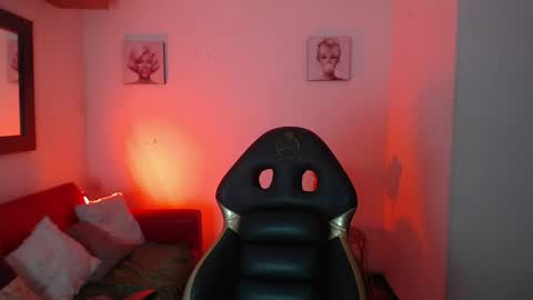 andy_eagleton_20 online show from 04/03/26, 03:15