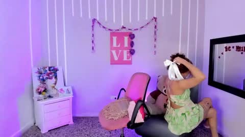 Andrea online show from 02/24/25, 02:48