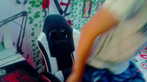 Snapshot of andy_gray01 chatting on 02/03/26, 10:42 Andy Gray online show from 02/03/26, 10:42