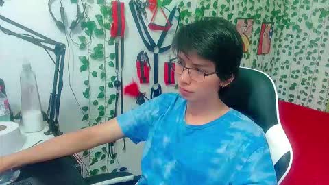 Snapshot of andy_gray01 chatting on 02/15/26, 12:03 Andy Gray online show from 02/15/26, 12:03