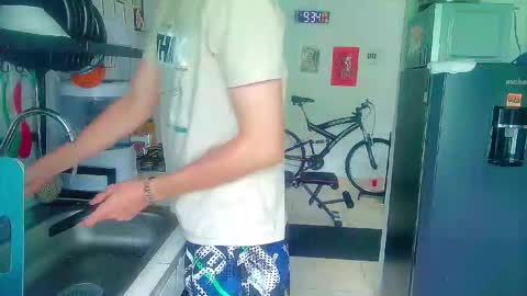 Snapshot of andy_gray01 chatting on 02/16/26, 02:35 Andy Gray online show from 02/16/26, 02:35