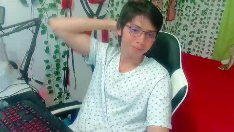 Snapshot of andy_gray01 chatting on 02/18/26, 01:34 Andy Gray online show from 02/18/26, 01:34