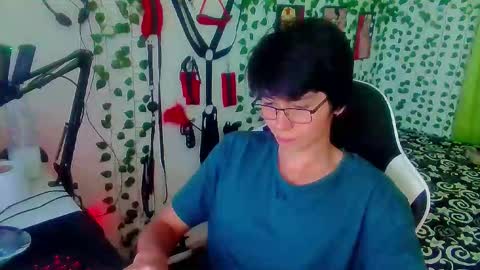 Snapshot of andy_gray01 chatting on 02/22/26, 03:43 Andy Gray online show from 02/22/26, 03:43