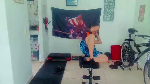 Snapshot of andy_gray01 chatting on 06/26/26, 01:04 Andy Gray online show from 06/26/26, 01:04