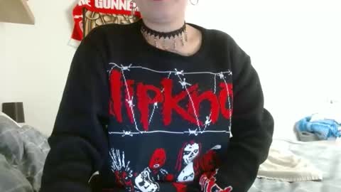 Snapshot of andy_rock_ chatting on 10/10/25, 11:53 andy online show from 10/10/25, 11:53