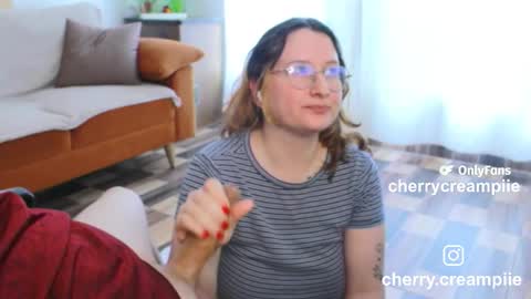 Cherry online show from 02/04/26, 08:58