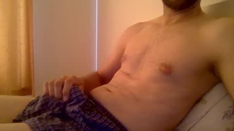 Snapshot of andyj831 chatting on 07/12/26, 06:37 andyj831 online show from 07/12/26, 06:37