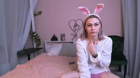 Mandy and Andy online show from 10/26/25, 07:42