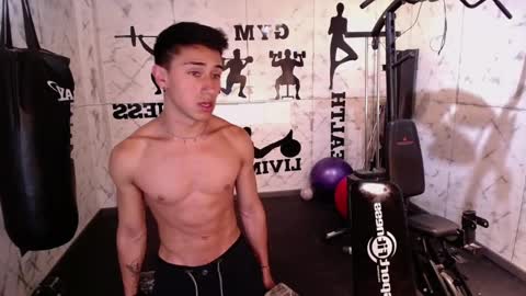 Andy Joy  online show from 02/16/25, 05:15