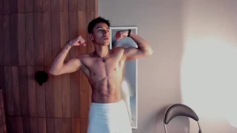 Andy Joy  online show from 03/06/25, 05:11