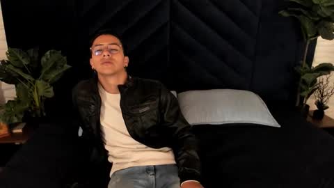 Andy Joy  online show from 10/08/25, 11:08