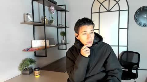 Andy Joy  online show from 10/23/25, 11:20