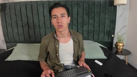 Andy Joy  online show from 04/04/26, 11:51