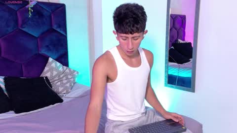 andyjustgame  online show from 03/29/26, 04:34