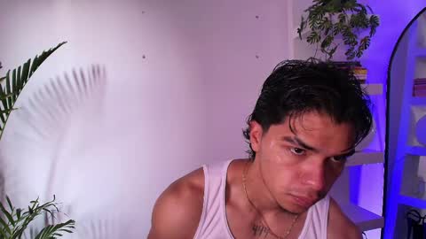 Snapshot of andypalmerr chatting on 04/22/26, 11:23 andypalmerr online show from 04/22/26, 11:23