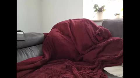 Snapshot of andypsilon88 chatting on 02/12/25, 08:06 ShortyfromS online show from 02/12/25, 08:06