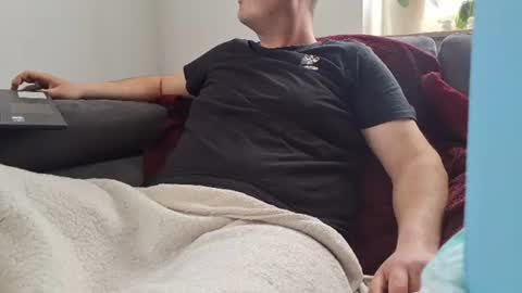 Snapshot of andypsilon88 chatting on 03/04/25, 09:51 ShortyfromS online show from 03/04/25, 09:51