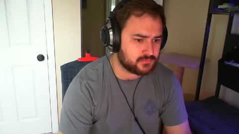 Snapshot of andysaurus_rex1 chatting on 04/19/26, 05:45 andysaurus_rex1 online show from 04/19/26, 05:45