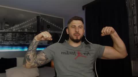 Snapshot of andysoul340 chatting on 01/01/25, 10:46 Magic Andy online show from 01/01/25, 10:46